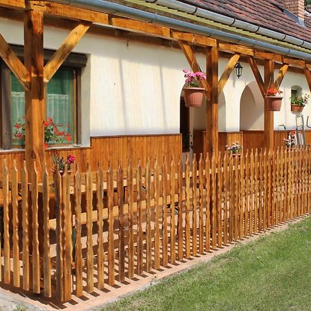 Orban Porta Hotel Szalafo Luaran gambar