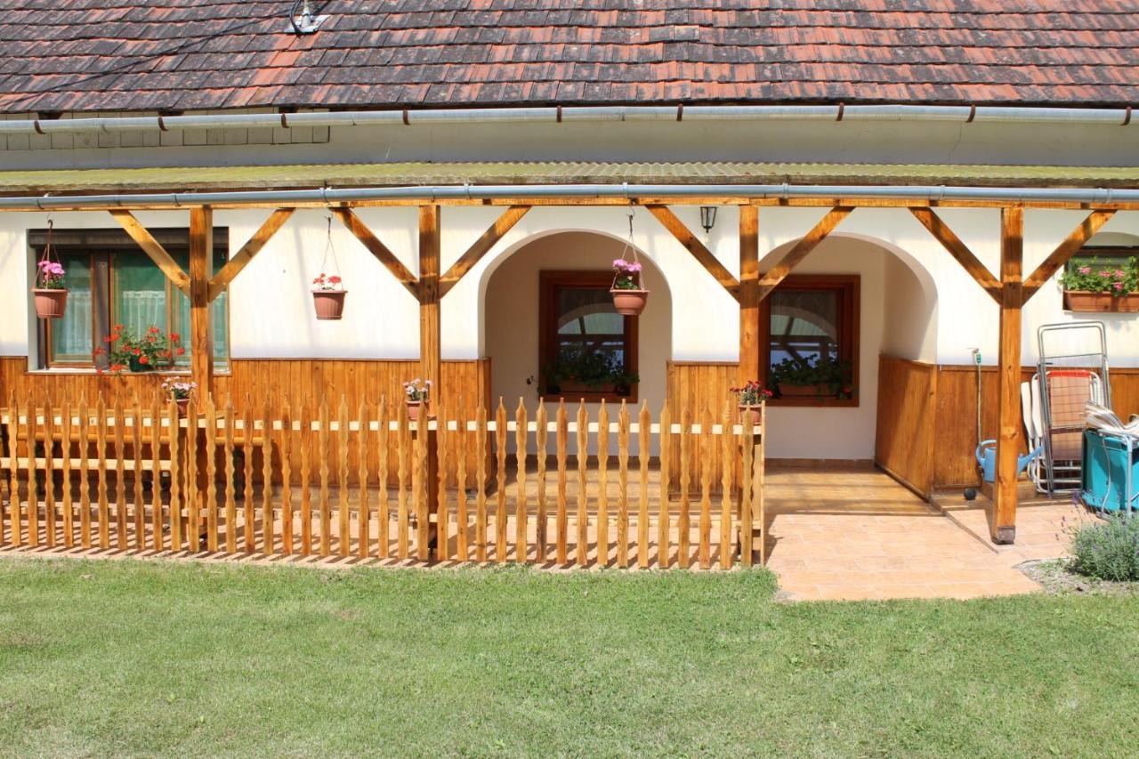 Orban Porta Hotel Szalafo Luaran gambar